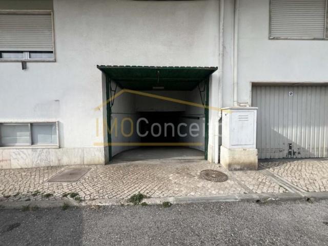 Garagem venda em Entroncamento, Nossa Senhora De Fátima