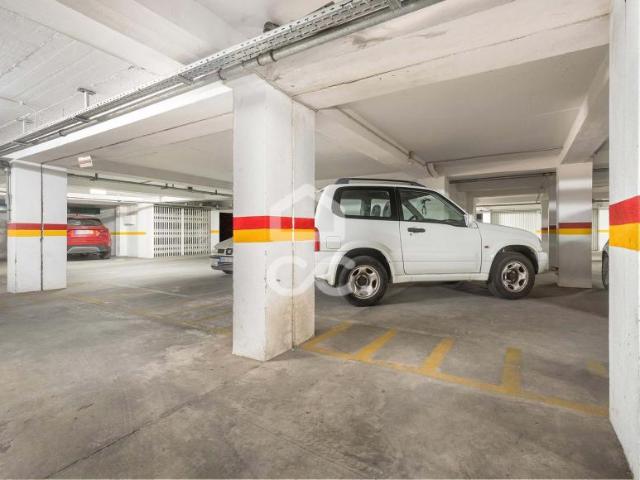 Garagem venda em Évora