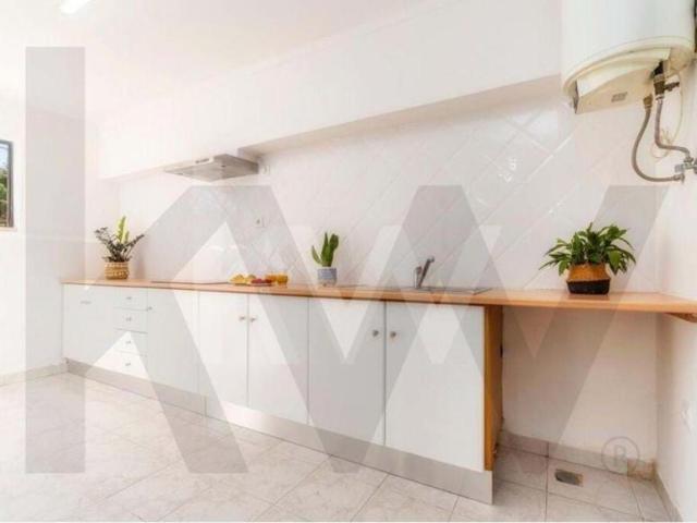 Garagem venda em Faro