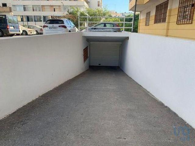 Garagem venda em Faro Garagem venda em Faro