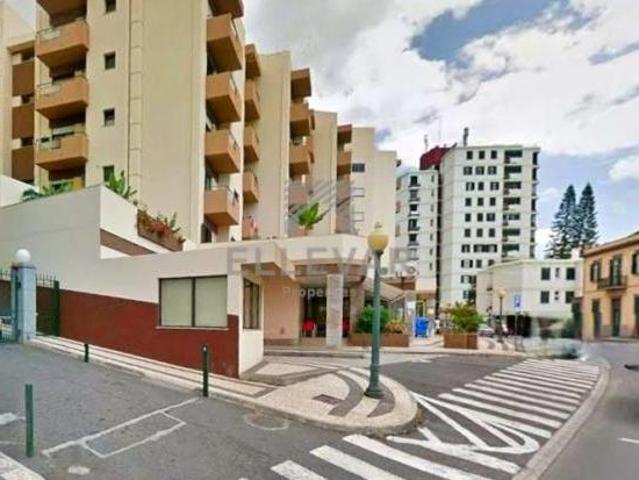 Garagem venda em Funchal, Ilha Da Madeira