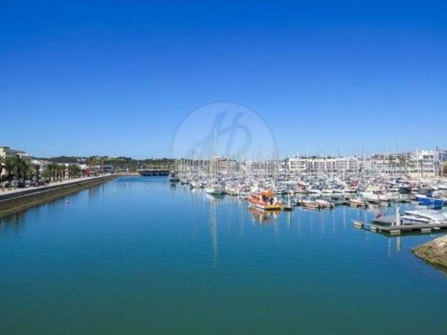 Garagem venda em Lagos, Faro