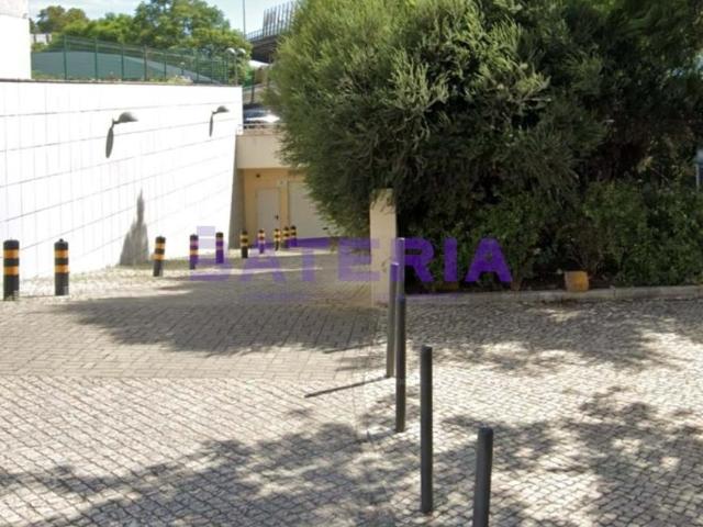 Garagem alugar em Lisboa