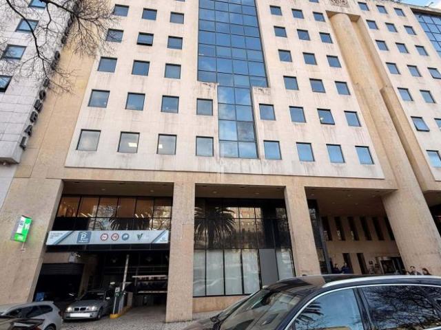 Garagem alugar em Lisboa