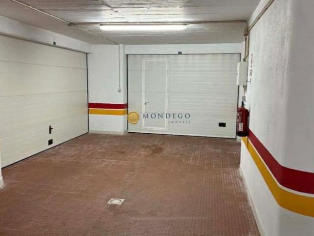 Garagem venda em Casal do Chapim, Odivelas