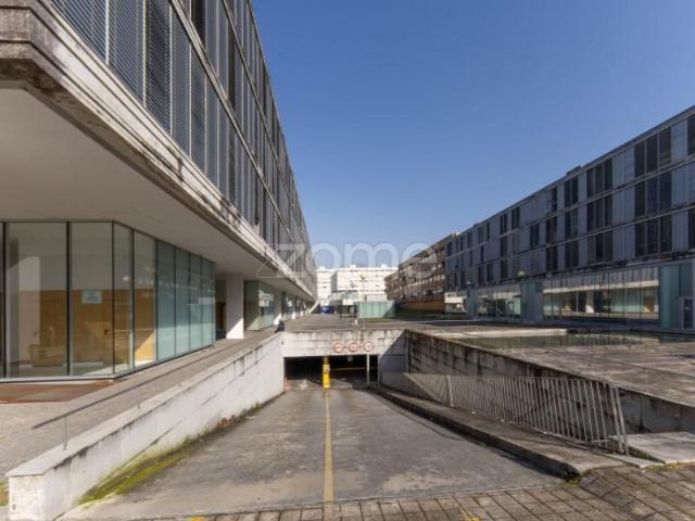 Garagem venda em Porto