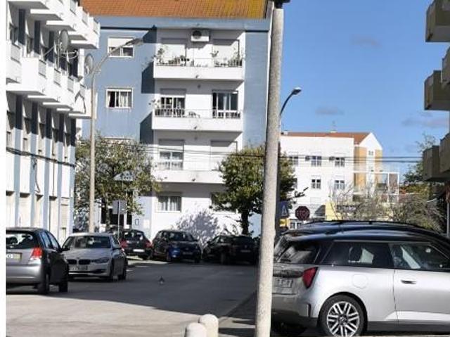 Garagem alugar em Montijo, Setúbal