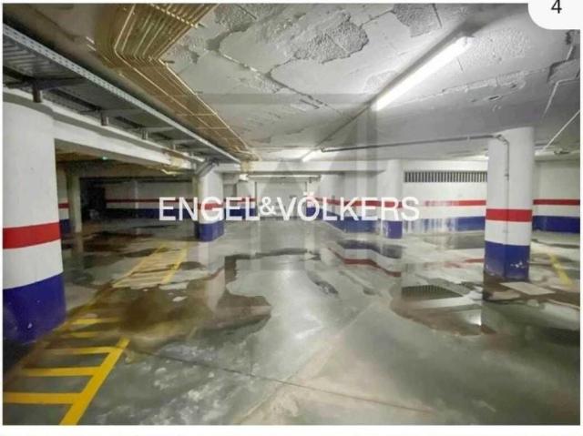 Garagem alugar em Oeiras
