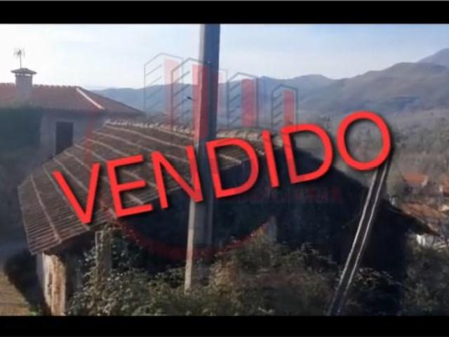 Garagem venda em Grovelas São João Evangelista, Viana Do Castelo