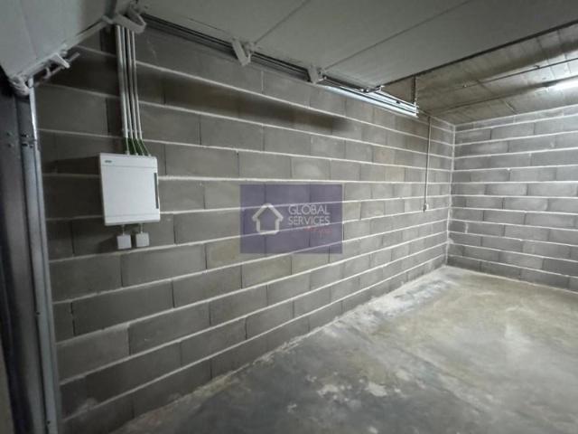 Garagem alugar em Portimão, Faro