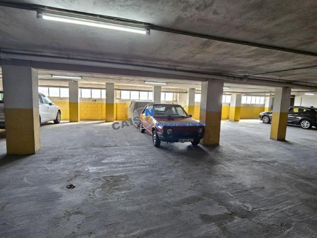 Garagem venda em Valongo, Porto