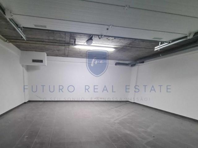 Garagem venda em Santa Cruz