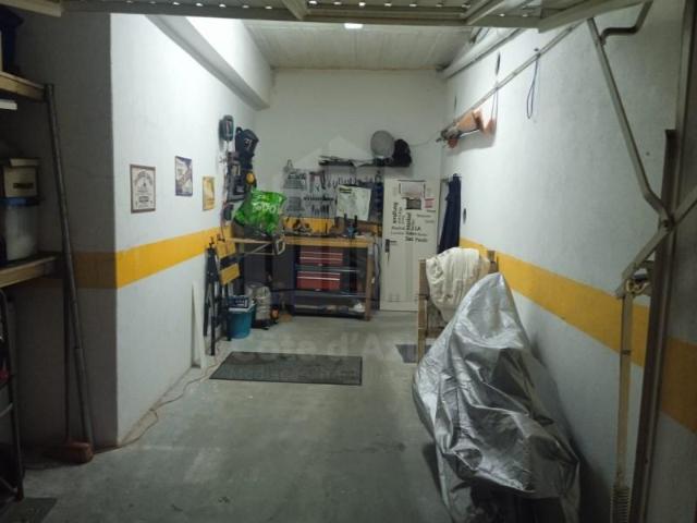Garagem venda em Sesimbra (Castelo), Sesimbra