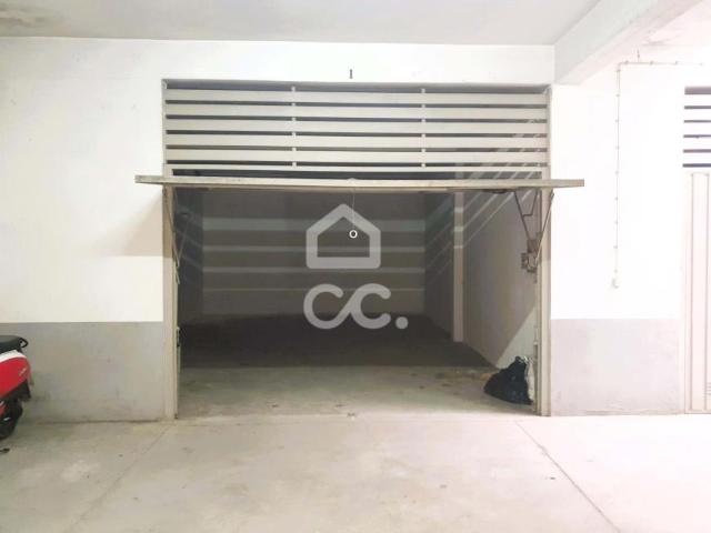 Garagem venda em Setúbal