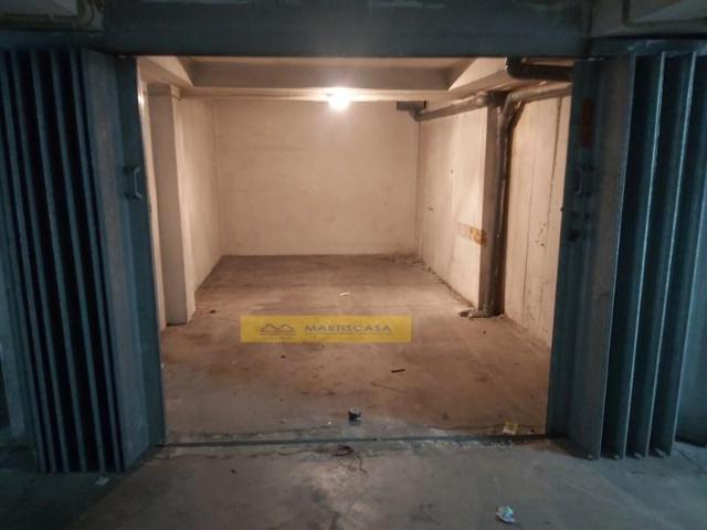 Garagem alugar em Sintra, Lisboa