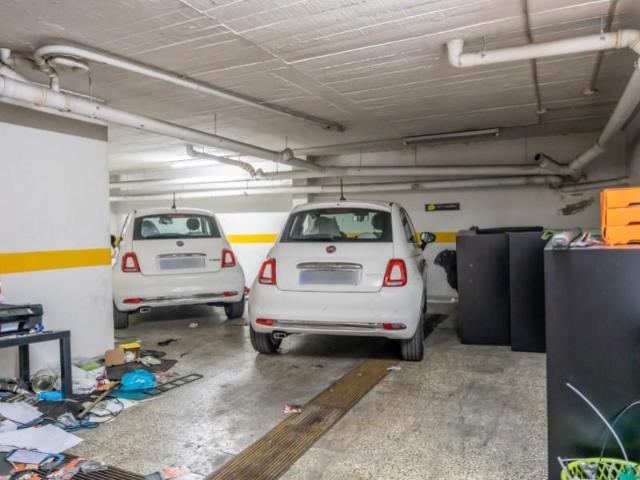 Garagem alugar em Sintra, Lisboa