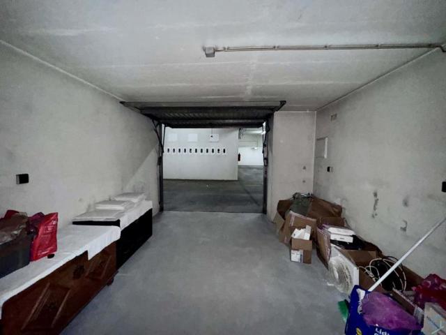 Garagem venda em Tomar