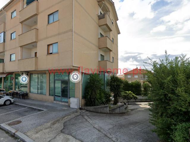 Garagem venda em Argeriz, Vila Real