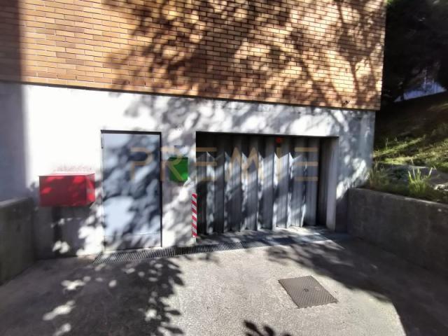Garagem venda em Vila Nova De Gaia