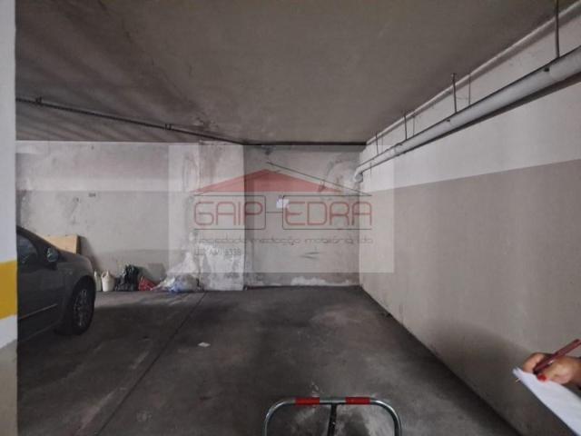 Garagem venda em Laborim, Vila Nova De Gaia