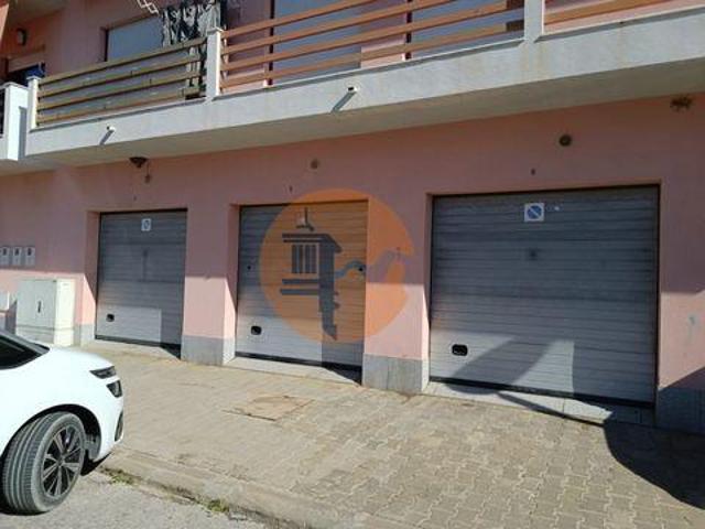 Garagem venda em Vila Real De Santo António, Faro