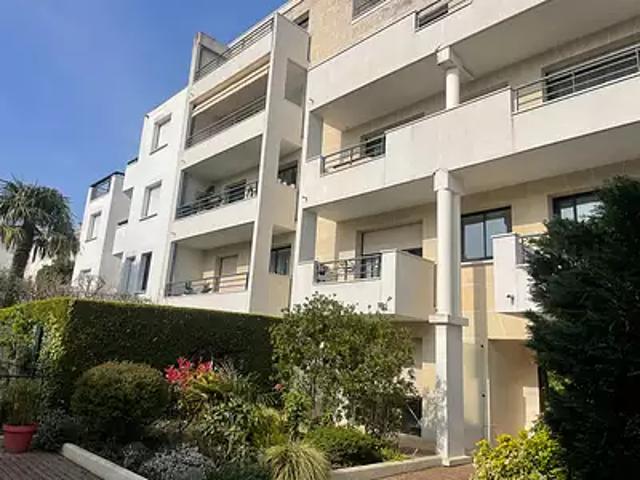 Appartement vente à Nanterre, Garches