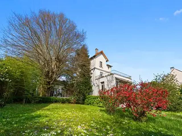 Maison vente à Nanterre, Garches