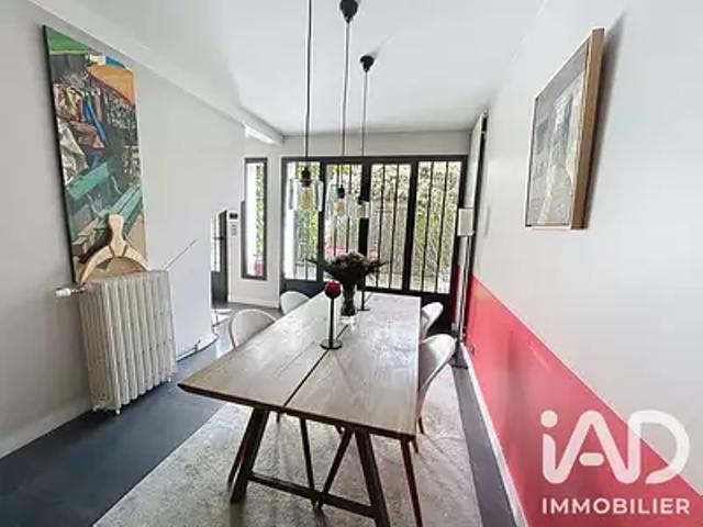 Maison vente à Villeneuve, Garches
