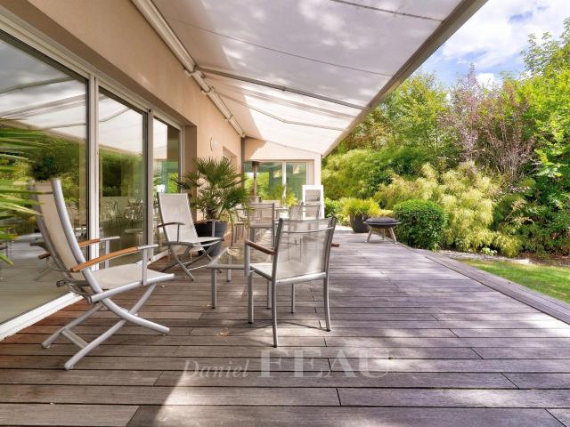 Maison vente à Villeneuve, Garches