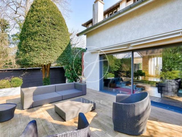 Maison vente à Garches, Le Pré au Bois