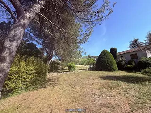 Terrain vente à Aix-en-Provence, Gardanne
