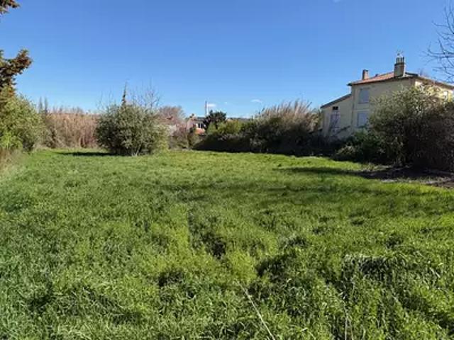 Terrain vente à Aix-en-Provence, Gardanne
