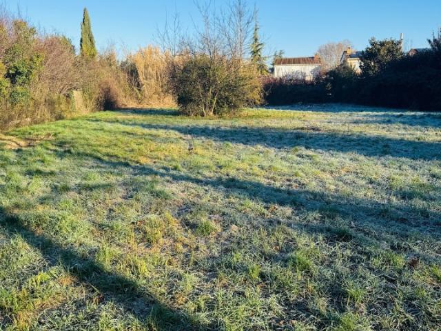 Terrain vente à Aix-en-Provence, Gardanne