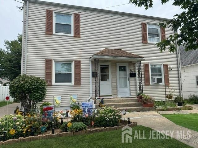 House for sale in Avenel, New Jersey