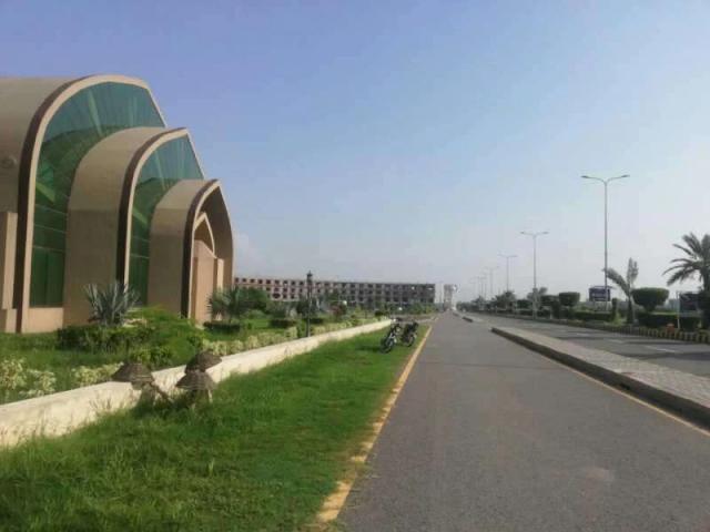 Land for sale in جھگیاں سیالاں, لاہور ڈویژن