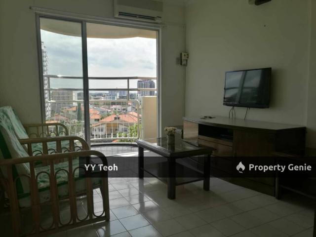 Apartment for sale in Malaka