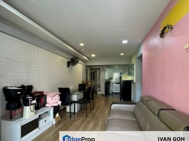 Condominium for sale in Malaka