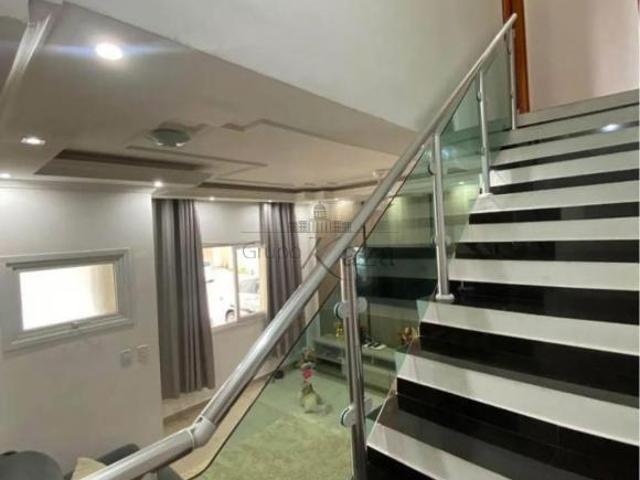 Casa venda em Região Imediata de São José dos Campos, Região Metropolitana do Vale do Paraíba e Litoral Norte