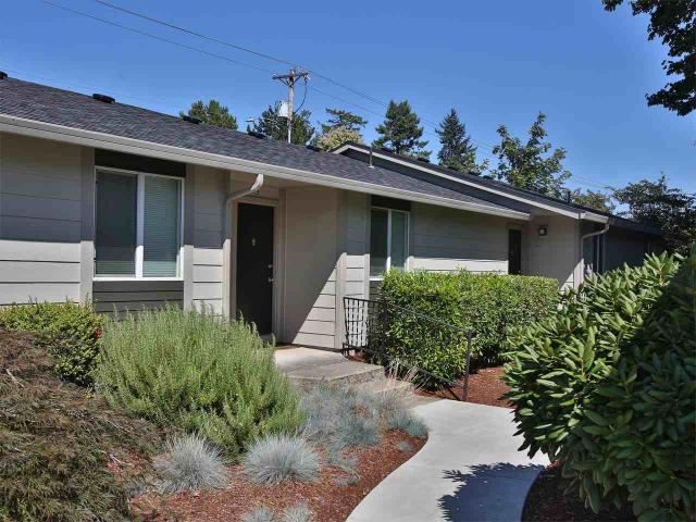 Apartment for rent in Raleigh Hills, Washington County