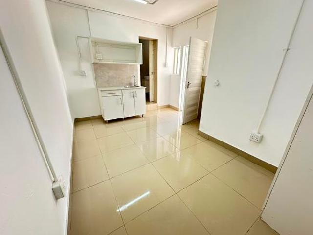 Property for rent in Seaview, Kwazulu-natal