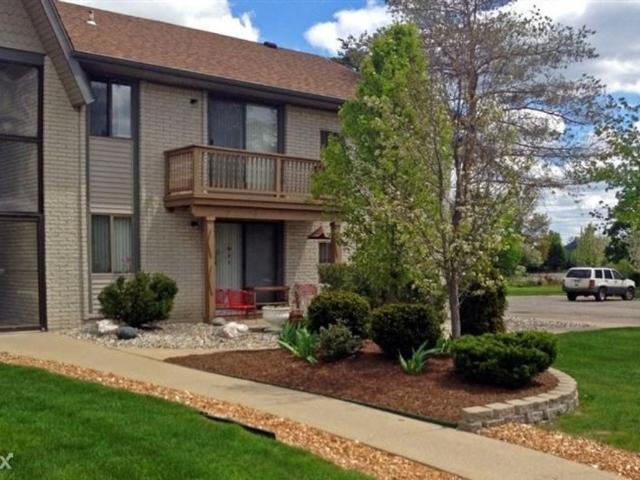 Apartment for rent in Commerce Township, Michigan
