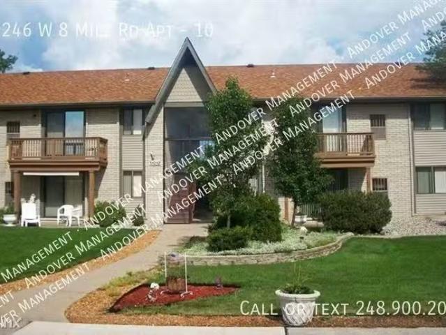 Condo for rent in Farmington