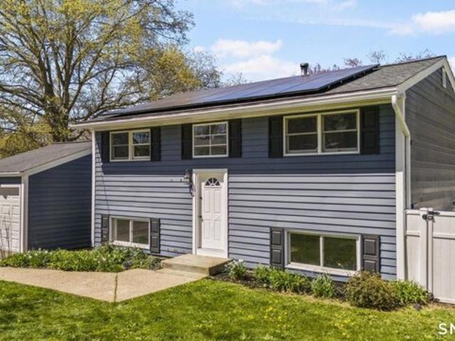 House for sale in Groton, Connecticut