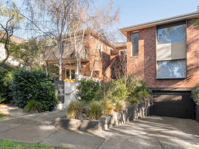 Apartment for sale in Camerons Creek, Victoria