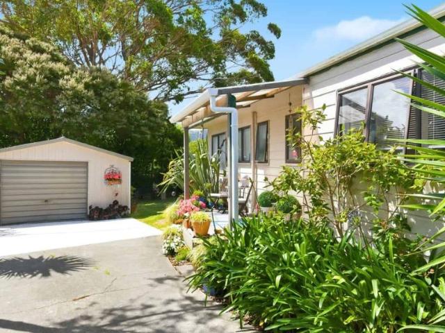 House for rent in Paraparaumu, Wellington