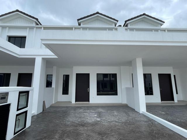 Terraced House for sale in Wellesley, Penang