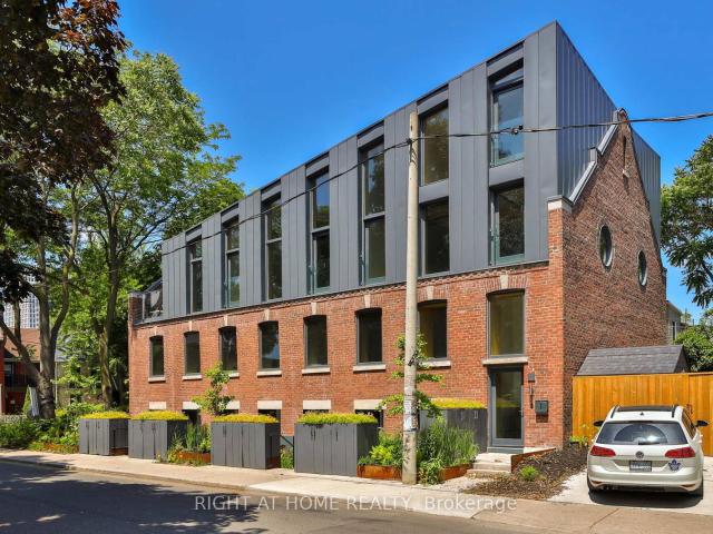 Condo for sale in Woburn, Ontario