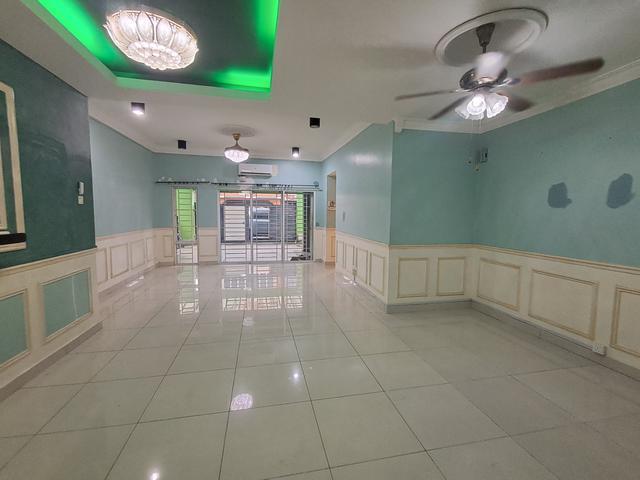 Bungalow for rent in Kajang, Langat