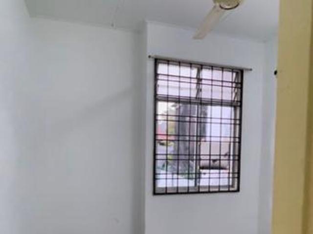 Terraced House for sale in Sendayan Village, Negeri Sembilan