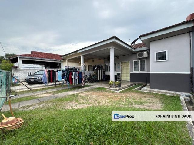 House for sale in Sendayan Village, Negeri Sembilan